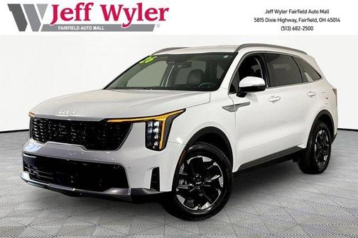 Glacial White Pearl 2026 Kia Sorento S