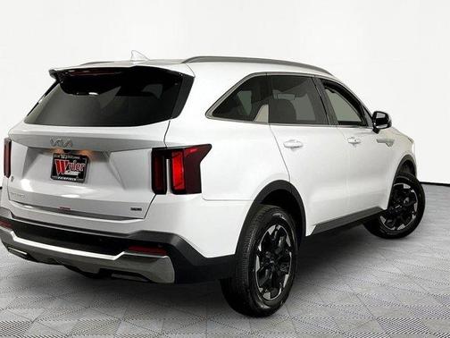 Glacial White Pearl 2026 Kia Sorento S