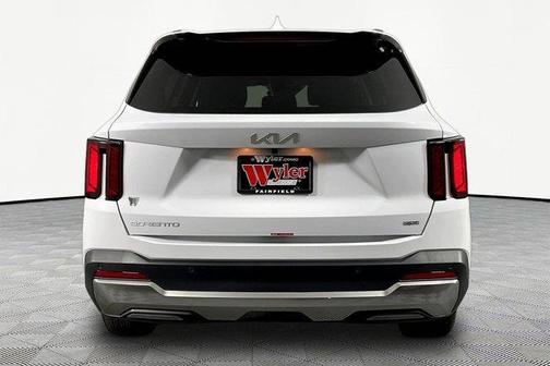 Glacial White Pearl 2026 Kia Sorento S