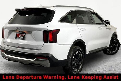Glacial White Pearl 2026 Kia Sorento S