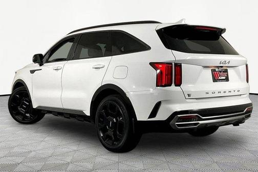 Glacial White Pearl 2022 Kia Sorento SX Prestige