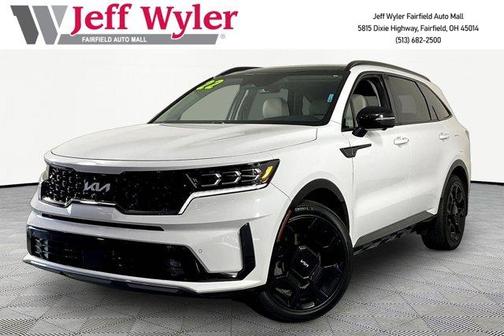 Glacial White Pearl 2022 Kia Sorento SX Prestige