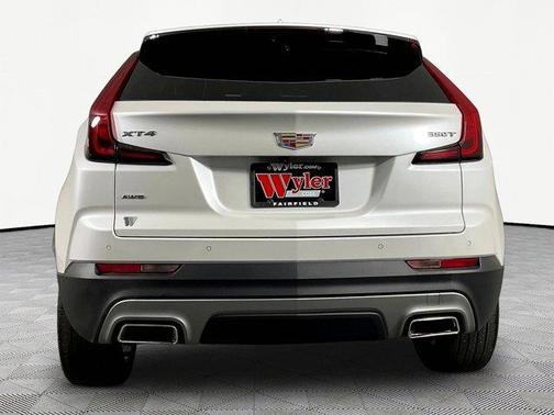 Crystal White Tri-Coat 2023 Cadillac XT4 Premium Luxury