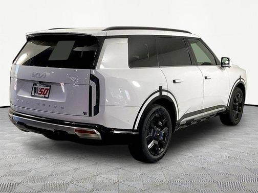 Glacial White Pearl 2027 Kia Telluride SX