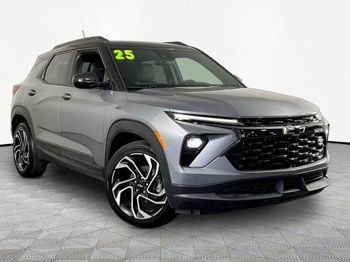Sterling Gray Metallic 2025 Chevrolet Trailblazer RS