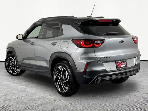 Sterling Gray Metallic 2025 Chevrolet Trailblazer RS