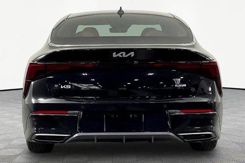 Aurora Black Pearl 2026 Kia K5 GT-Line