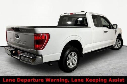 Oxford White 2022 Ford F-150 XLT