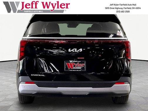 Aurora Black Pearl 2026 Kia Carnival EX