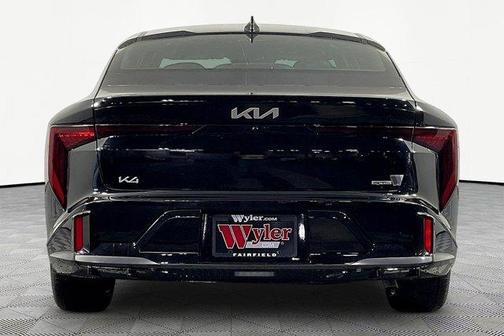 Aurora Black Pearl 2026 Kia K4 GT-LINE