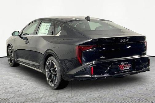 Aurora Black Pearl 2026 Kia K4 GT-LINE