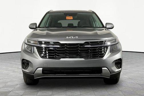 Steel Gray 2026 Kia Seltos EX