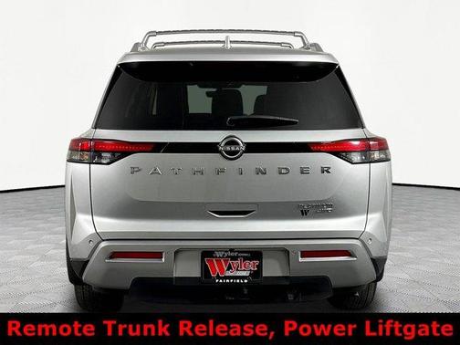 Brilliant Silver Metallic 2025 Nissan Pathfinder Platinum