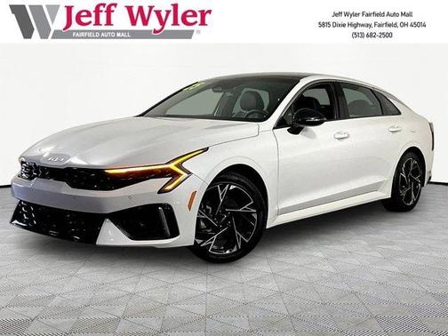 Snow White Pearl 2025 Kia K5 GT-Line