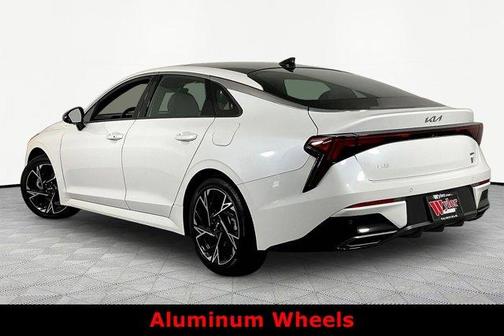 Snow White Pearl 2025 Kia K5 GT-Line
