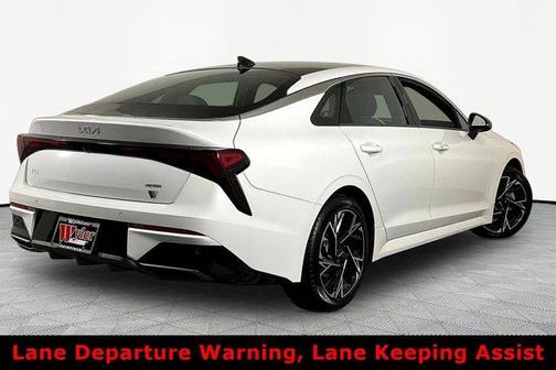 Snow White Pearl 2025 Kia K5 GT-Line