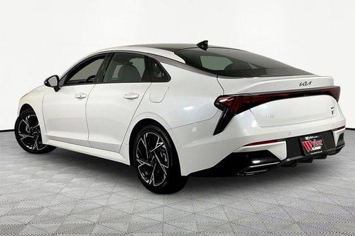 Snow White Pearl 2025 Kia K5 GT-Line