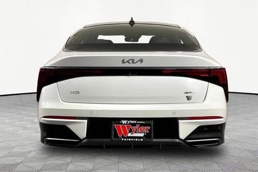 Snow White Pearl 2025 Kia K5 GT-Line