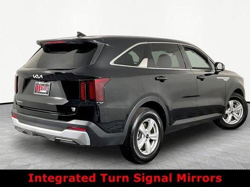 Ebony Black 2026 Kia Sorento LX