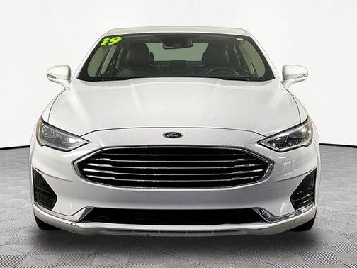 Oxford White 2019 Ford Fusion SEL