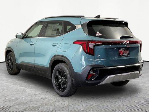 Blue 2026 Kia Seltos EX