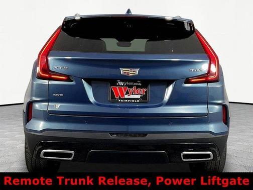 Deep Sea Metallic 2025 Cadillac XT4 Premium Luxury
