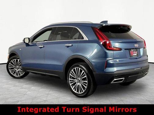 Deep Sea Metallic 2025 Cadillac XT4 Premium Luxury