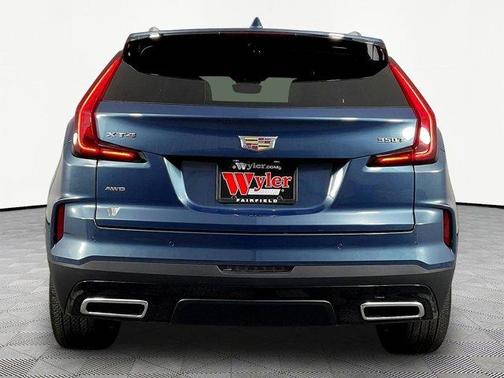 Deep Sea Metallic 2025 Cadillac XT4 Premium Luxury