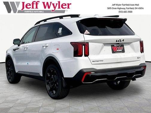Glacial White Pearl 2026 Kia Sorento X-Line SX Prestige
