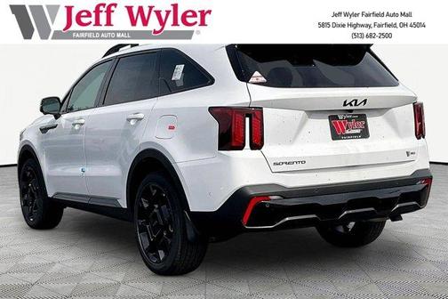 Glacial White Pearl 2026 Kia Sorento X-Line SX Prestige
