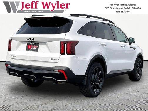 Glacial White Pearl 2026 Kia Sorento X-Line SX Prestige