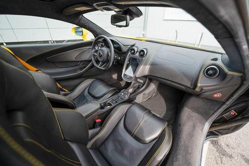 2017 McLaren 570GT Base