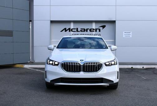 2024 BMW i5 eDrive40