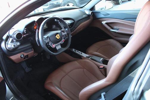 2020 Ferrari F8 Tributo Base