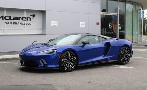 2025 McLaren GTS Performance