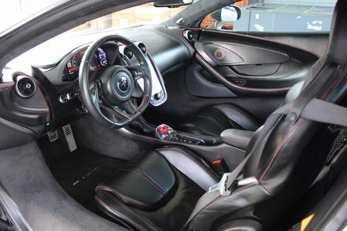 2016 McLaren 570S Base