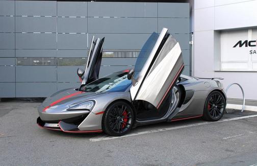 2016 McLaren 570S Base