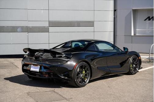 2024 McLaren 750S Spider