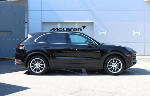 2024 Porsche Cayenne Base