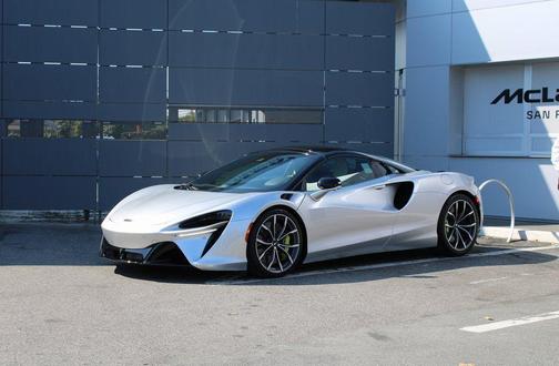 2026 McLaren Artura Vision