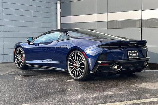 2023 McLaren GT Base