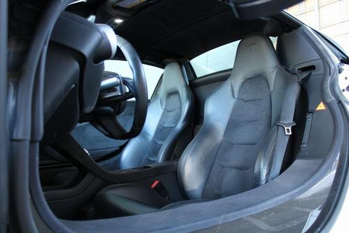 2014 McLaren MP4-12C Base