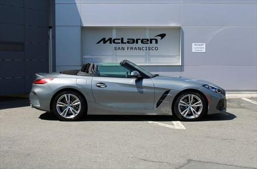 2025 BMW Z4 sDrive30i