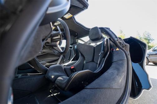 2024 McLaren 750S Coupe