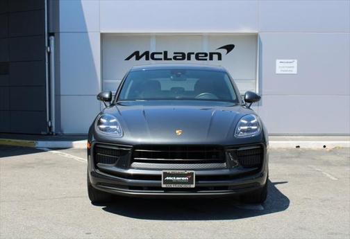 2022 Porsche Macan Base