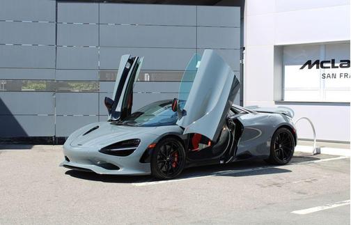 New 2026 McLaren 750S Spider