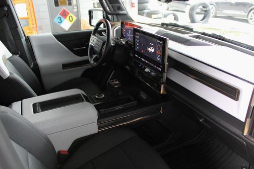 Void Black 2025 GMC HUMMER EV SUV 2X