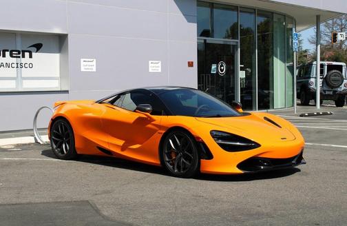 2020 McLaren 720S Base