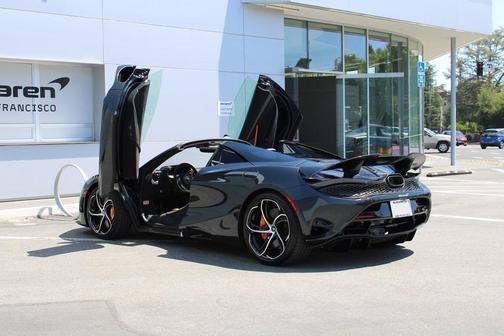 2024 McLaren 750S Spider