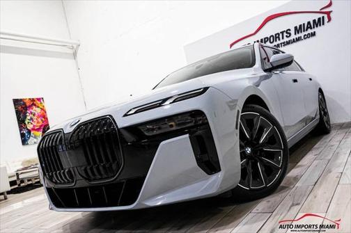 2024 BMW 740 i